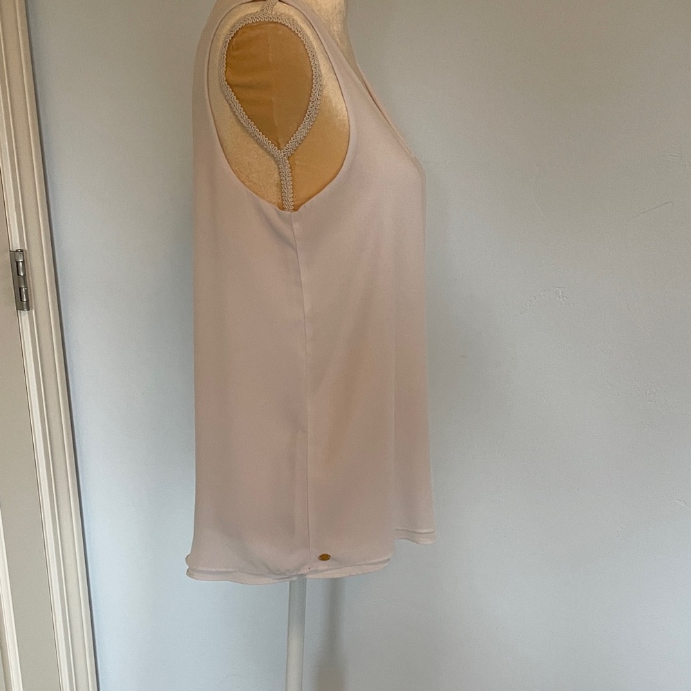 Lilly Pulitzer White on White Reversible Sleeveless Blouse Size Small - Picture 2 of 5